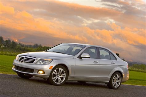 2010 Mercedes-Benz C-Class Owners Manual